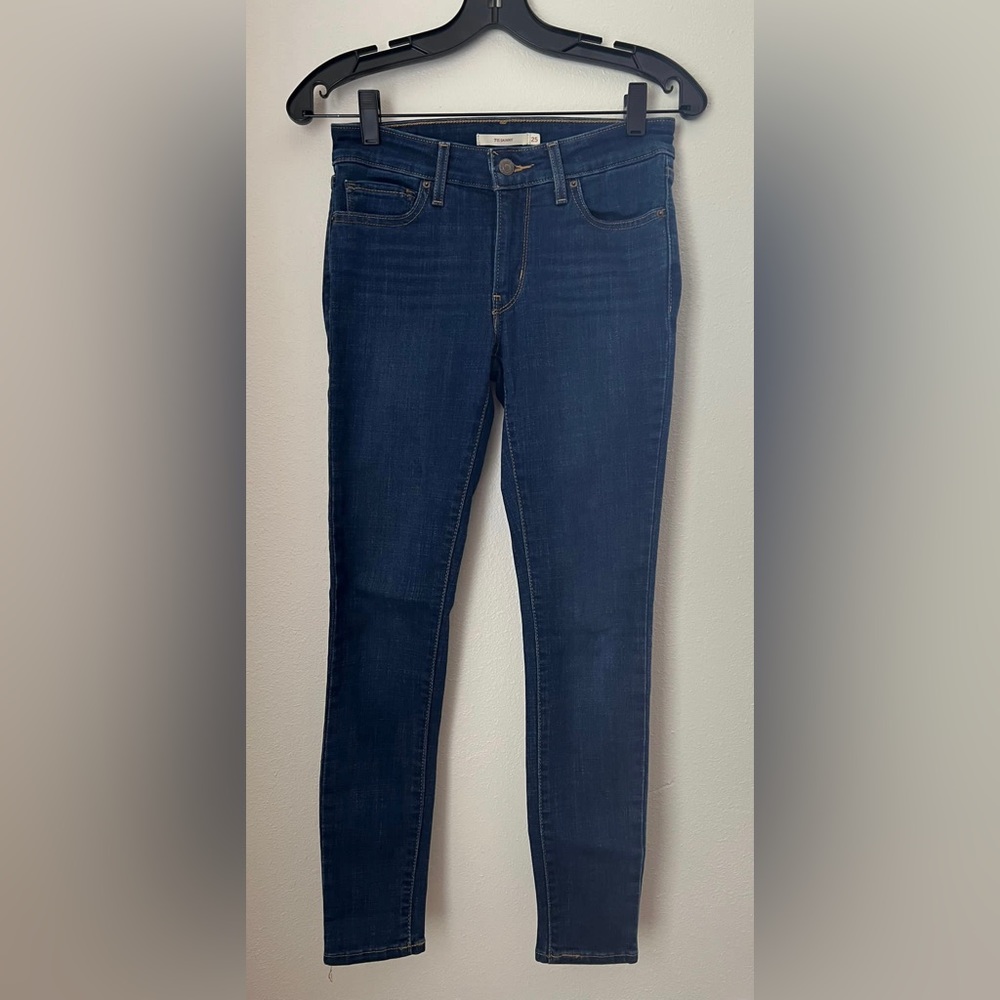 Levi’s 711 Skinny Jeans (25 x30)